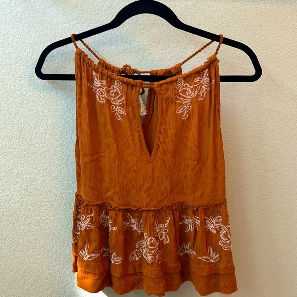 Flowy V-neck tank top